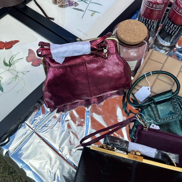 Hobo Bag Sale - Picture 6 of 7